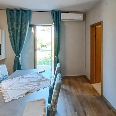 Apartman Awesome In With Wifi *
