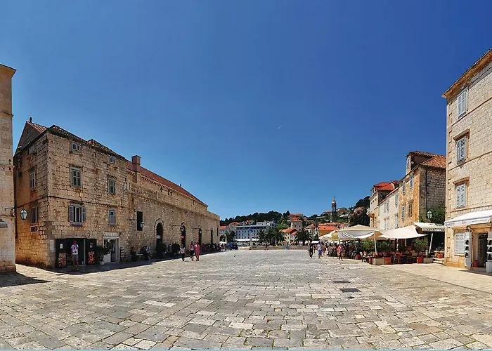 Appartamento 1 Bedroom Awesome In Vrboska