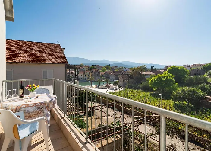 1 Bedroom Awesome In Appartamento *