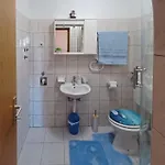 1 Bedroom Awesome In